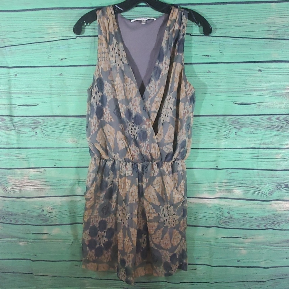 Collective Concepts Sleeveless dress